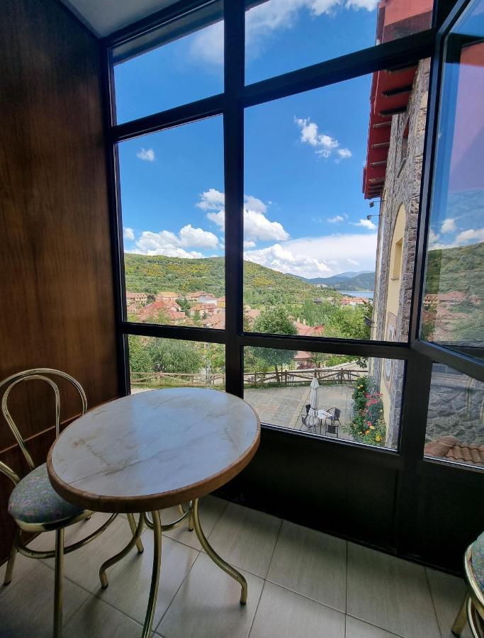 Hostal Sainz Riaño Esterno foto