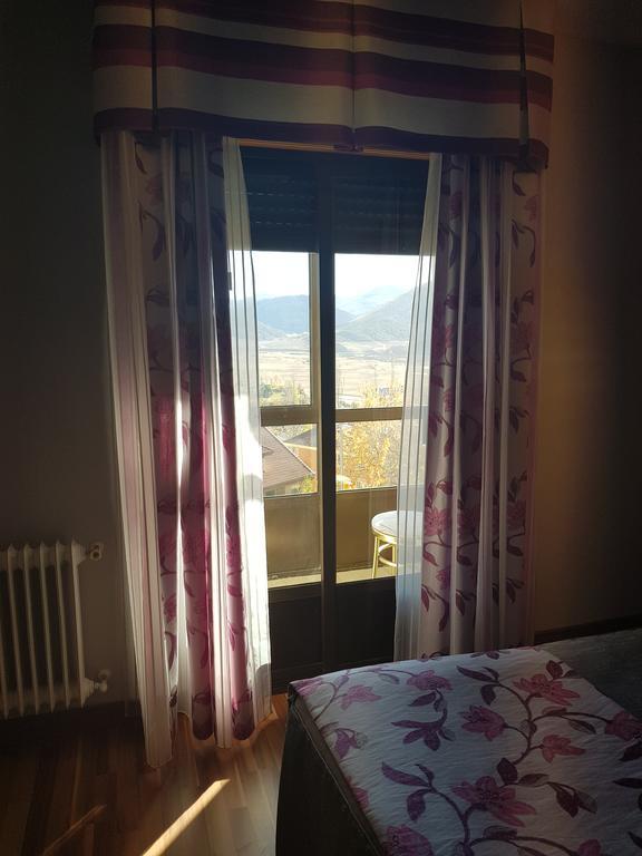 Hostal Sainz Riaño Esterno foto